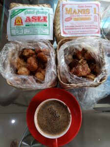 Dengan Siapa Engkau Berpadu?